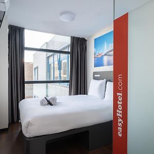 easyHotel Rotterdam Centro Urbano
